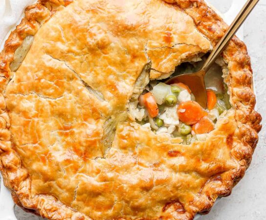 How to Make an Easy Chicken Pot Pie Recipe That Everyone Will Love