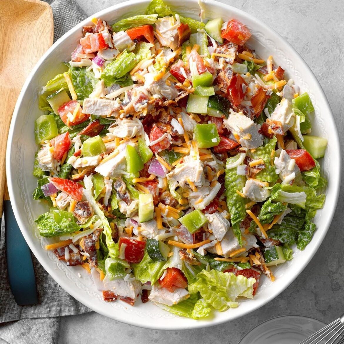 Fresh and Zesty Turkey Salad Recipe That’s Perfect for Any Occasion