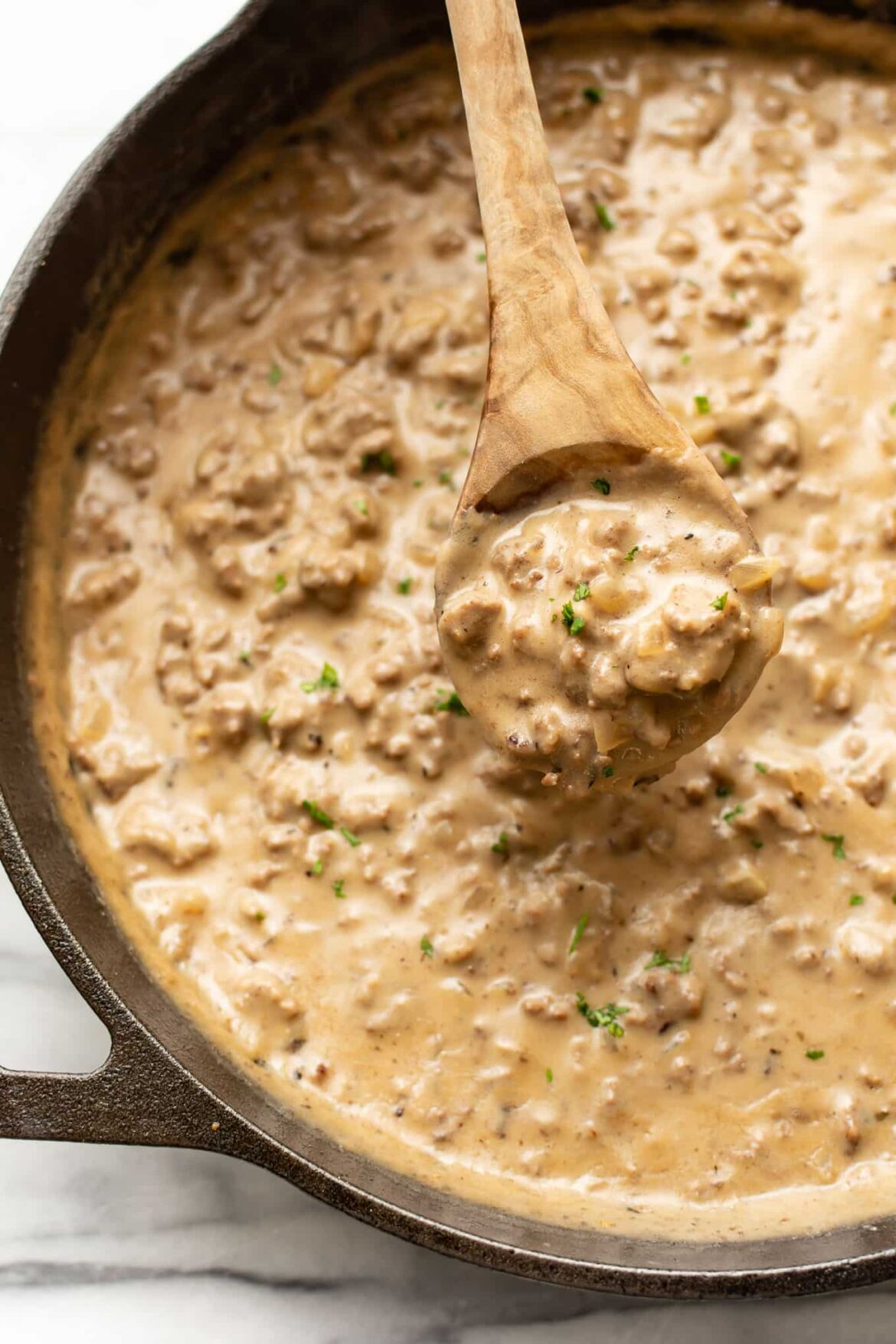 How to Make Hamburger Gravy: A Comforting and Flavorful Recipe