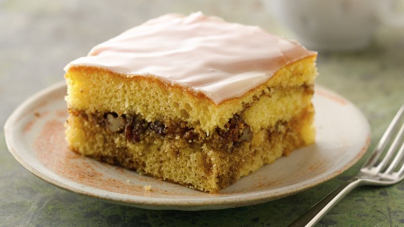 Delicious Honey Bun Cake Recipe: A Sweet & Simple Dessert