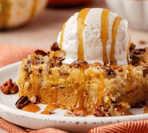 How to Make the Perfect Pumpkin Dump Cake: A Delicious Fall Treat