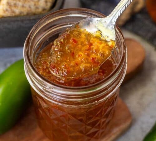 Delicious Homemade Jalapeno Jelly Recipe: A Sweet and Spicy Treat