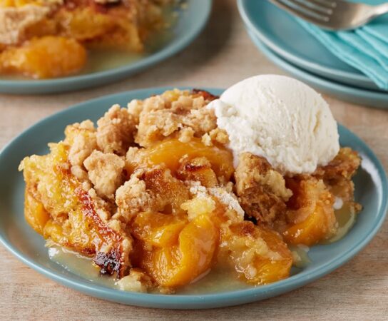 Peach Dump Cake Recipe: A Quick and Tasty Way to Satisfy Your Sweet Tooth