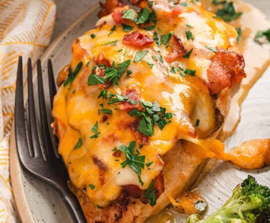 How to Make Alice Springs Chicken with Honey Mustard and Crispy Bacon