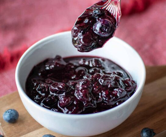 How to Make Easy and Delicious Blueberry Compote at Home